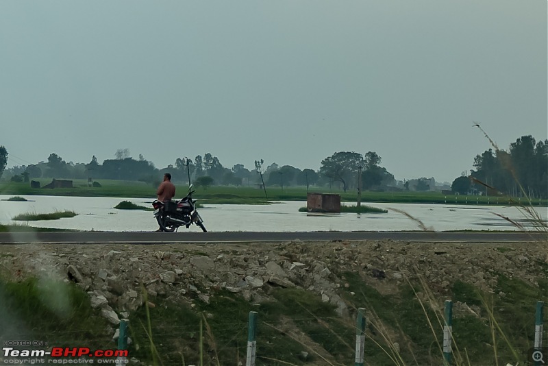 Navratri in the Himachal - A 4500+ KM Roadtrip from Kolkata in an Innova Crysta-13.-bike-hwy.jpg