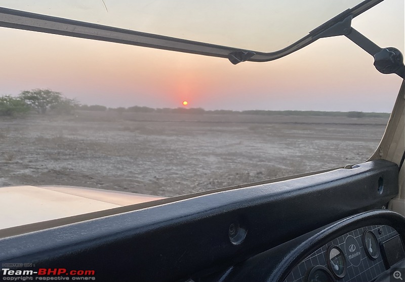 Little Rann of Kutch: Photolog-sunset-jeep.jpg