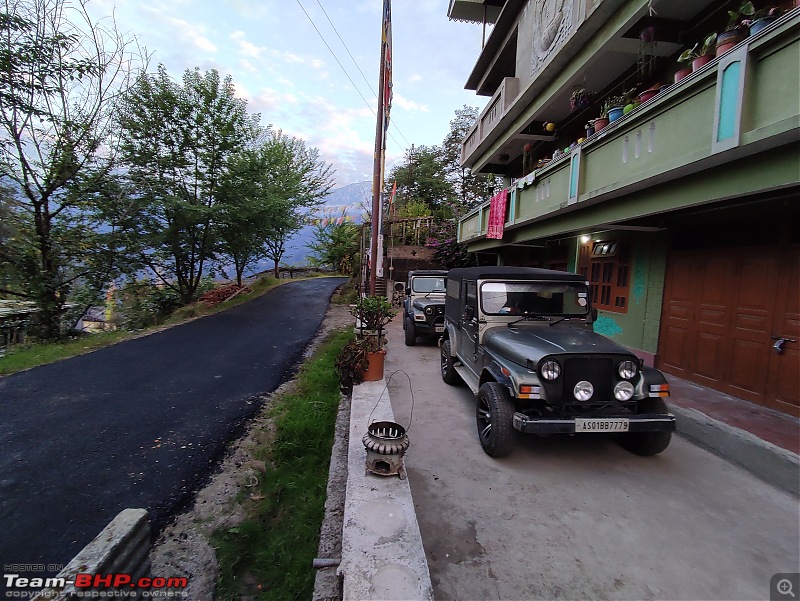 A wintry day in Lachen (Sikkim) with two Mahindra Thars-img_20211226_063107.jpg