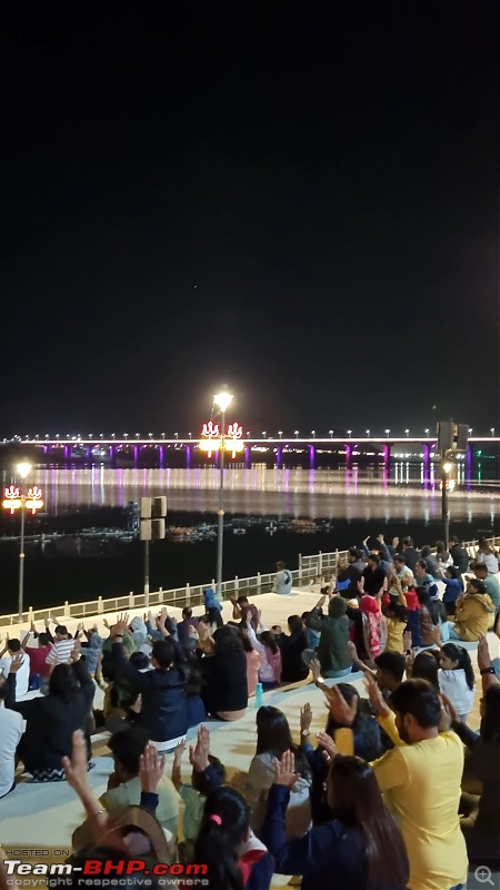 New Year celebrations at the Statue Of Unity-videocapture_20230102122214.jpg