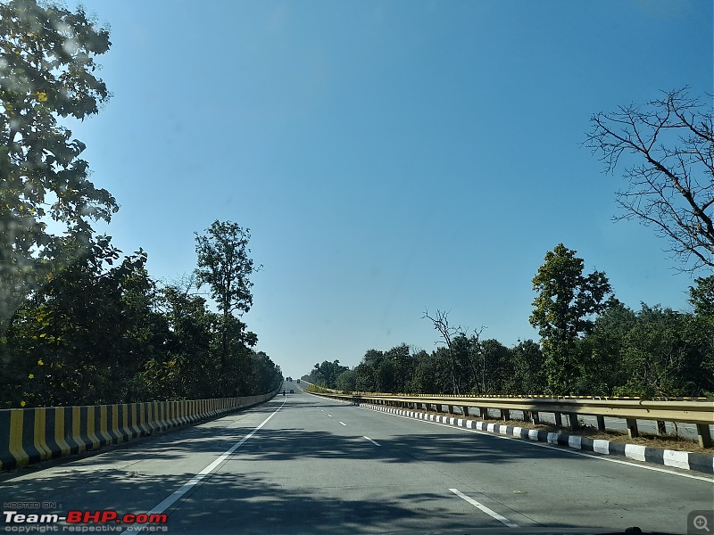 Kochi to Khajuraho | A 10 Day Road Trip to the Heart of India, Madhya Pradesh-road-after-penchjpg.jpg
