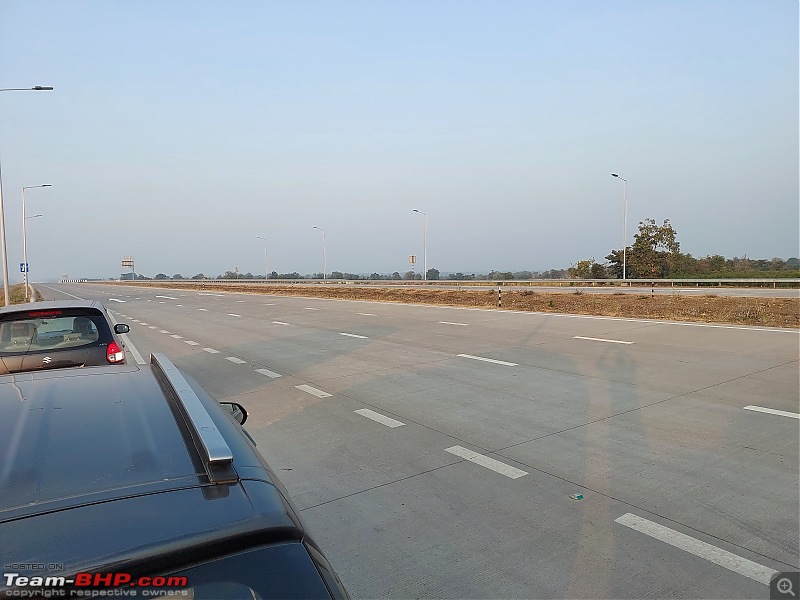 Weekend Drive from Bangalore to Samruddhi Mahamarg & back | 2600 km | 4 Cars-14-expressway-drive-pics-10.jpg