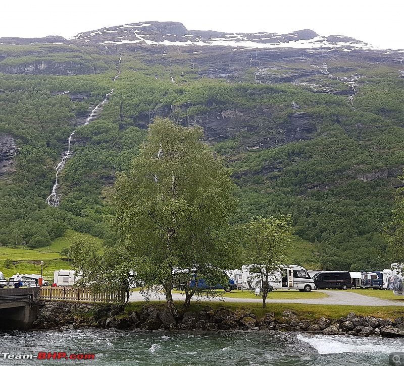50 shades of green : Exploring Norway-20170611_183709.jpg
