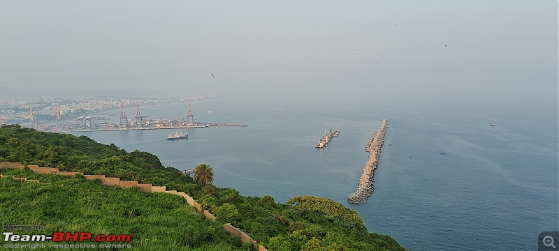 3000 km Road-Trip in a Fortuner | Bengaluru to Bhubaneswar-9.-view-dolphins-nose-lighthouse.jpg