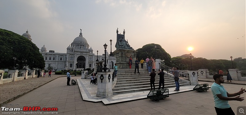 A Solo's Sojourn into the 1st Colonial Capital - Kolkata-vm-sitting.jpg