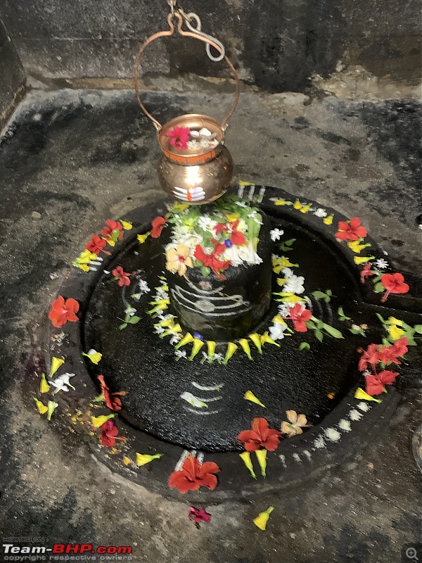 Visit to Gondeshwar Temple & Nashik Winery-lingam.jpg