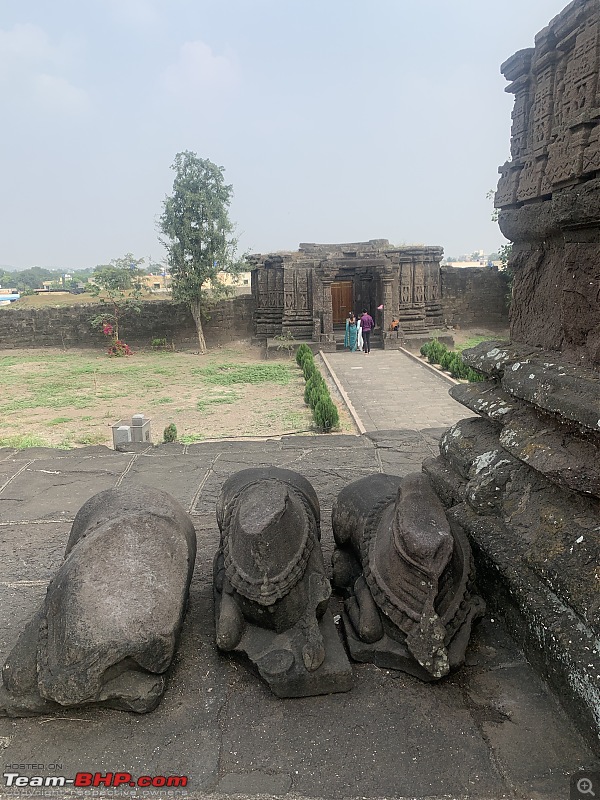 Visit to Gondeshwar Temple & Nashik Winery-decapitated-sculptures.jpg