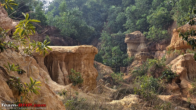 Gangani: The Grand Canyon of West Bengal on a Triumph Speed 400-20231202_101428.jpg