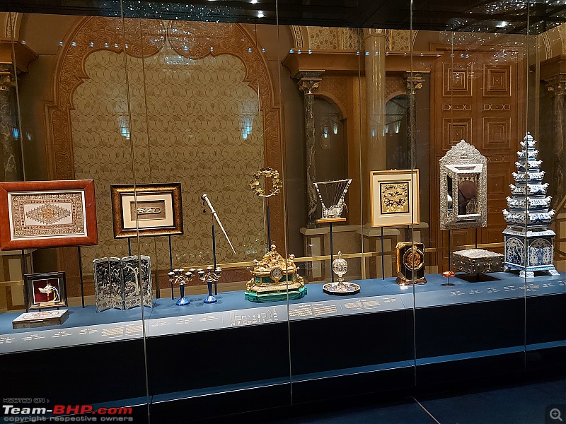 Visiting Qasr Al Watan | Presidential Palace at Abu Dhabi | Gold Class-qaw_prezgifts_1.jpg