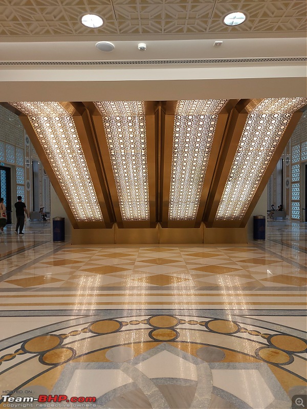 Visiting Qasr Al Watan | Presidential Palace at Abu Dhabi | Gold Class-qaw_escalator_underside.jpg