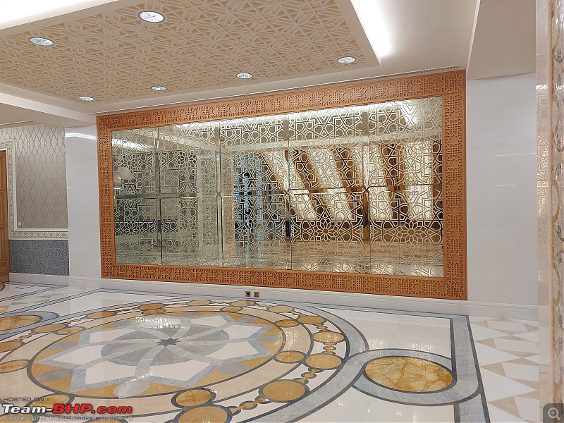 Visiting Qasr Al Watan | Presidential Palace at Abu Dhabi | Gold Class-qaw_esclatorunderside_mirrorimage.jpg