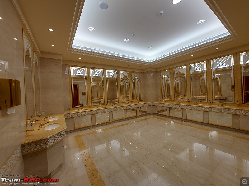 Visiting Qasr Al Watan | Presidential Palace at Abu Dhabi | Gold Class-qaw_washroom_sample2.jpg