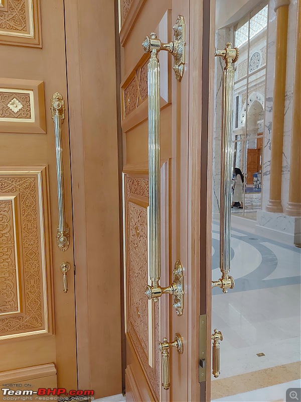 Visiting Qasr Al Watan | Presidential Palace at Abu Dhabi | Gold Class-qaw_doorhandles.jpg