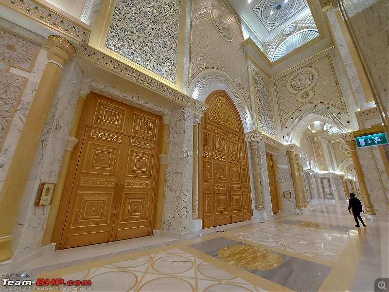 Visiting Qasr Al Watan | Presidential Palace at Abu Dhabi | Gold Class-qaw_greathallalley_doors.jpg