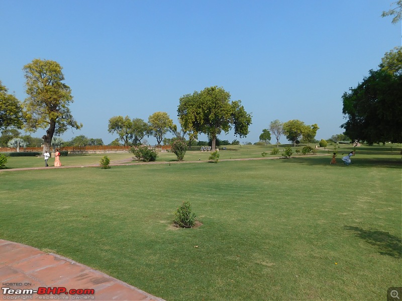 Run to the Little Rann, Dholavira and Lakhpat; a journey back in time-dscn2009.jpg