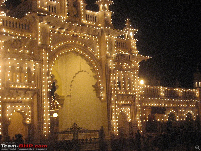 Hyderabad-Bengaluru-Mysore-Ooty RED SWIFT'06 me and wife!-img_1533.jpg