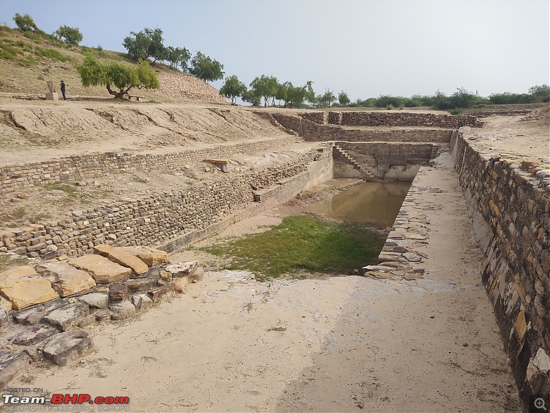 Run to the Little Rann, Dholavira and Lakhpat; a journey back in time-img_20231203_104516882.jpg