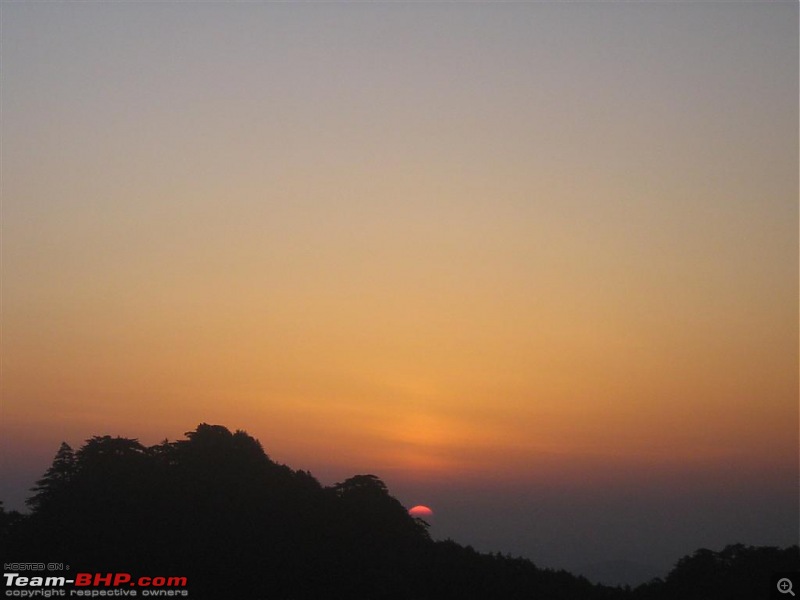 The Magnificent Yellow Mountain: Of Beauty & Sweat-img_0333-large.jpg