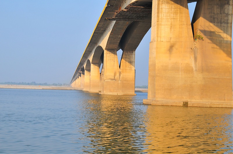 Delhi - Patna - Delhi-gandhisetu.jpg