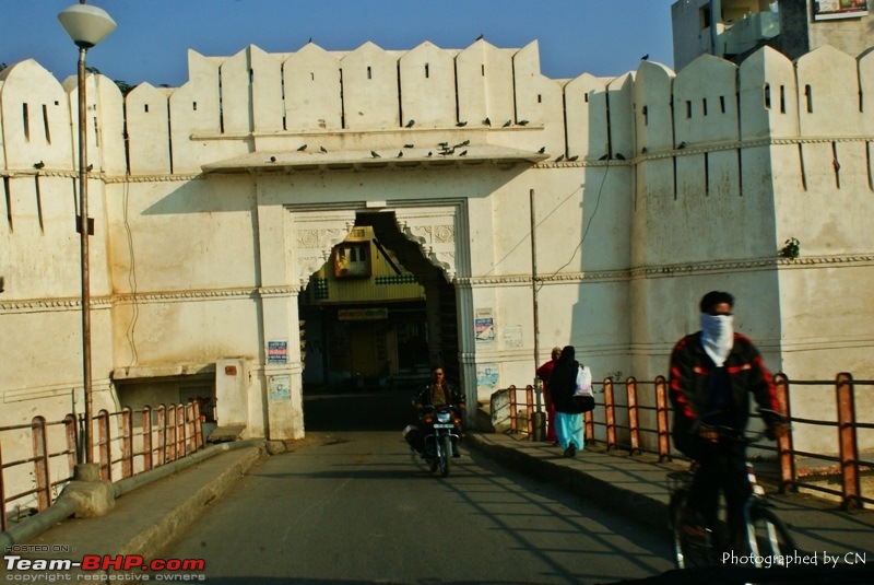 An Incredible Road Trip of a Lifetime to Udaipur, The Most Romantic City in the World-2-city-road.jpg