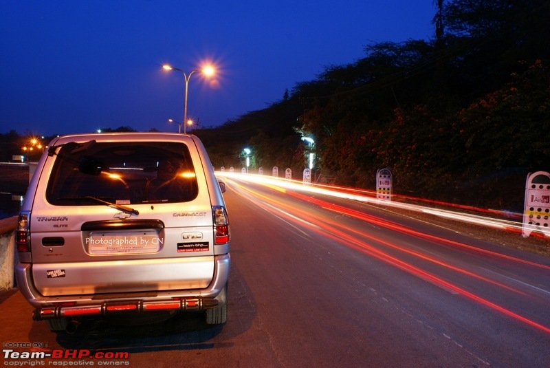 An Incredible Road Trip of a Lifetime to Udaipur, The Most Romantic City in the World-11-light-trails-fateh-sagar.jpg