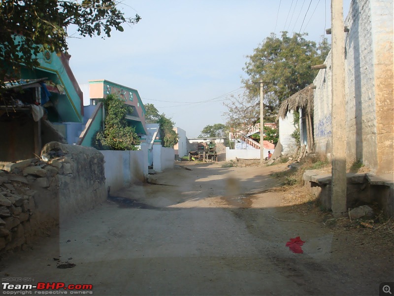 Hyderabad  Mantralayam a day trip.-crossing-village.jpg