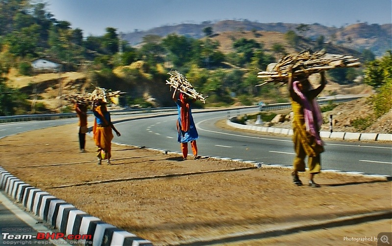 An Incredible Road Trip of a Lifetime to Udaipur, The Most Romantic City in the World-highway-mount-abu-11.jpg