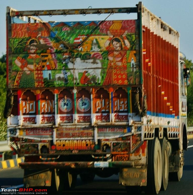 An Incredible Road Trip of a Lifetime to Udaipur, The Most Romantic City in the World-15-beautiful_artwork_on_a_truck.jpg