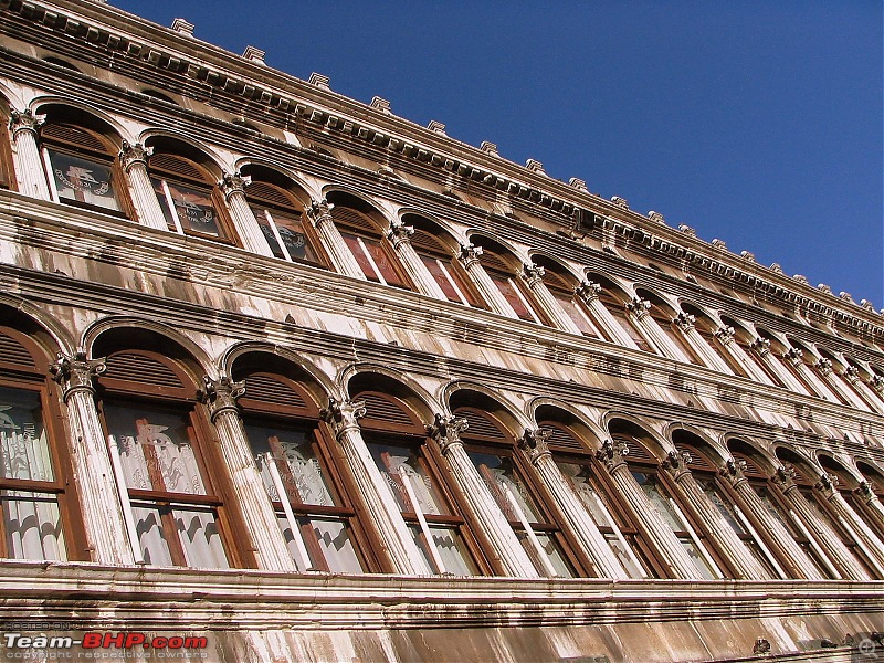 An Old Travelogue - Italy 2006-01230-procuratie-vecchie-piazza-de-san-marco.jpg