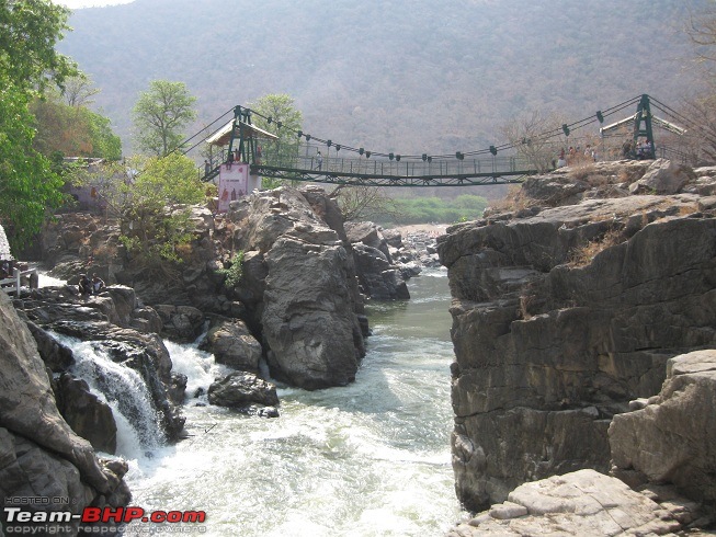 Hogenakkal Falls: My 1st Long drive with New Ritz Vxi-bridge.jpg