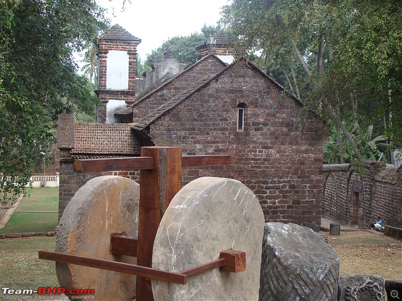 Beach vacation : Maharastra - Goa - Karnataka.-church-next-st-francis-1560.jpg