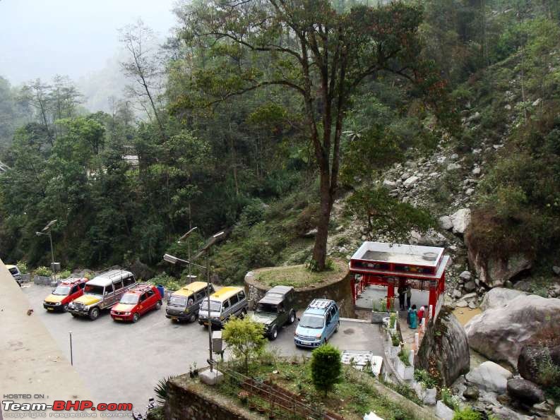 Gross Travelling Happiness - Bhutan, Sikkim, Darjeeling-jhakri-28k80.jpg