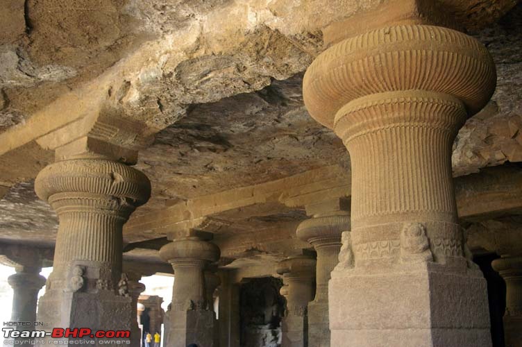 Magnificent Maharashtra - The Mahalog!-pillars.jpg