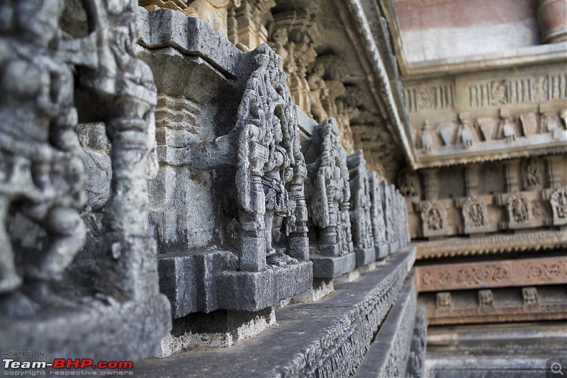 Run to the hills (almost): Chikkamaglur-belur-wall-carvings.jpg