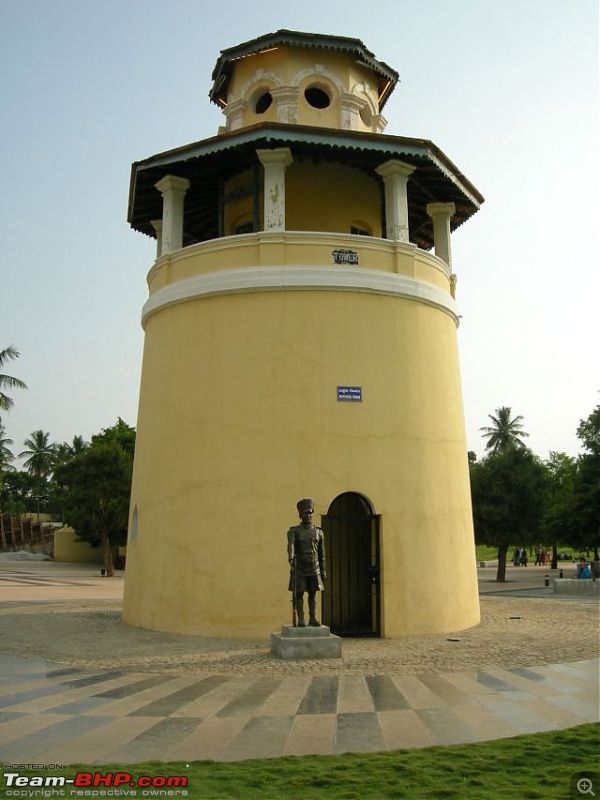 Jailed in Bangalore --blr_jail_watch_tower.jpg