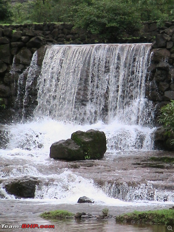 Monsoon Magic...with a touch of Deja Vu-waterfall-way-bhandardara.jpg