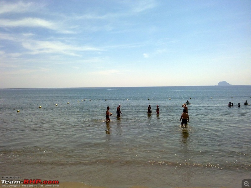 Business with Pleasure in the Land of Silicon and Electronic Gadgets - Taiwan-042-playing-beach-vollyball-being-water.jpg