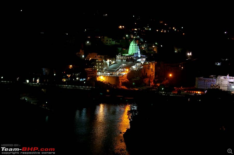 Went in search of Shiva - Found him blocking my way-omkareshwar-night-2.jpg