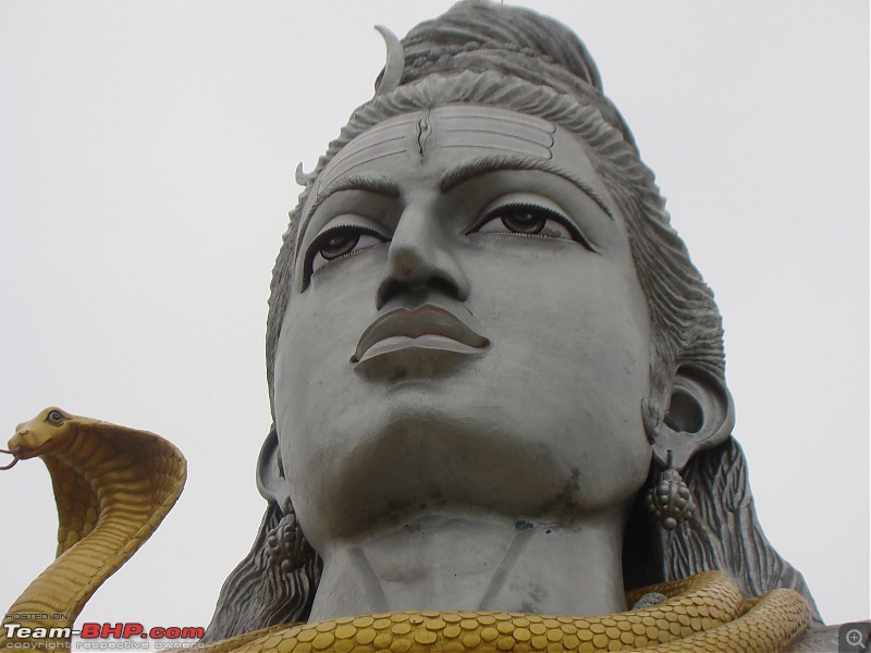 Monsoon Break : Hills, waterfalls and temples!-12murudeshwarshiva.jpg