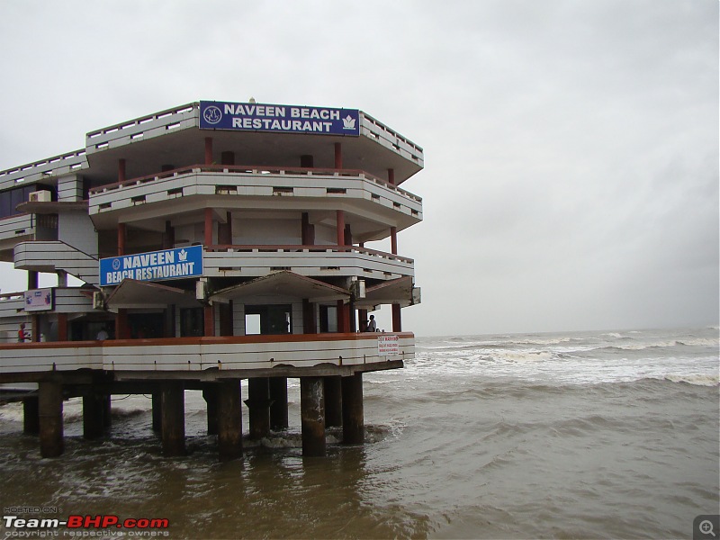 Monsoon Break : Hills, waterfalls and temples!-14murudeshwarrestuarant.jpg