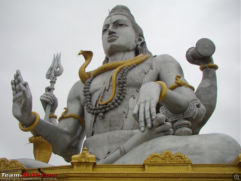 Monsoon Break : Hills, waterfalls and temples!-14murudeshwarshiva2.jpg