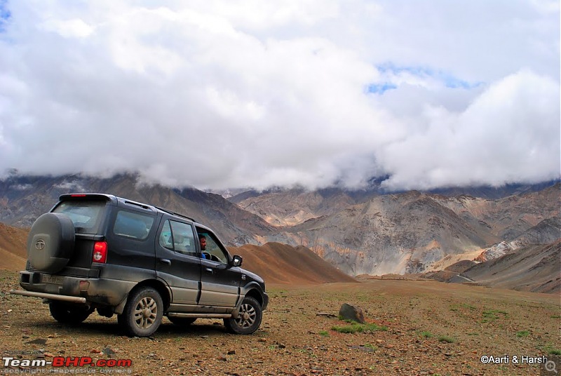 4500 km, Two Idiots & a Wild Safari in Ladakh-130_offroading-lamayuru.jpg