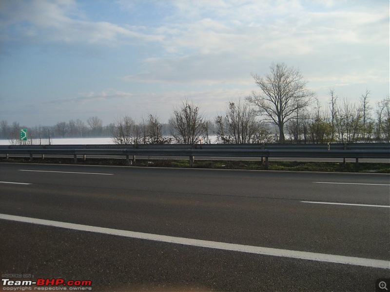 A different coastal drive - Milano to Rousset.-3_road.jpg