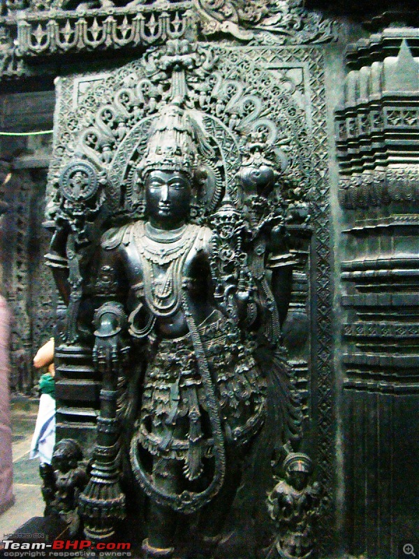 Southern Odyssey : 5000 kms through South India-16-belur-temple-interior-2.jpg