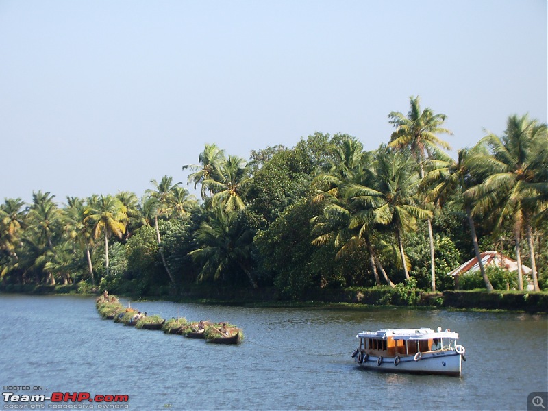 Southern Odyssey : 5000 kms through South India-22-kodianthara-houseboat-water-train.jpg