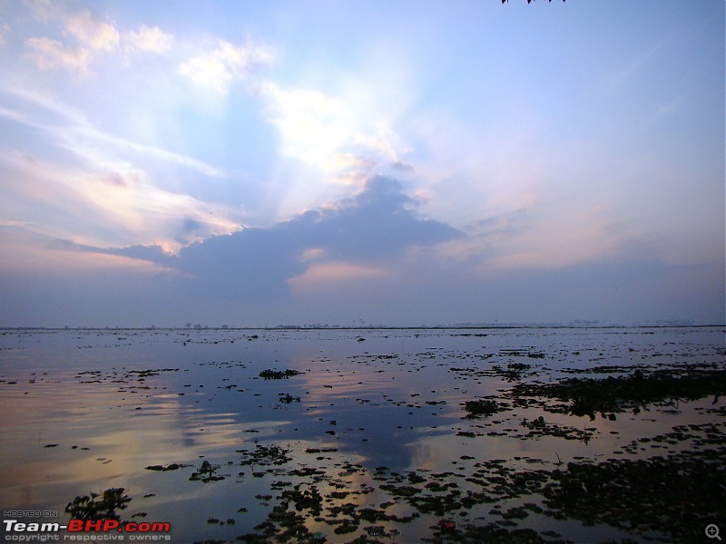 Southern Odyssey : 5000 kms through South India-3-sunrise-near-docking-point.jpg