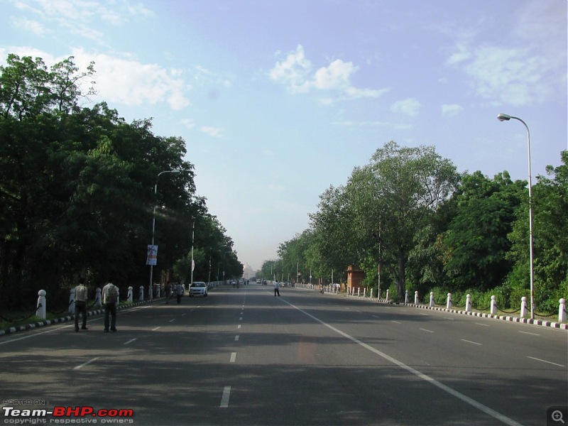 Our Incredible India Drive - 13 days on the GQ !-rajpath.jpg