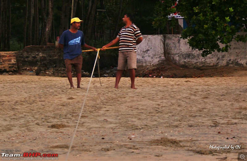 An incredible road trip to the Pearl of the Orient  Goa-8-pulling_the_rope.jpg