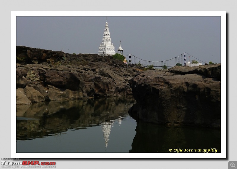 Potholes that I love. A summer trip to Kukdi River Potholes at Nighoj, Ahmadnagar.-nighoj54.jpg