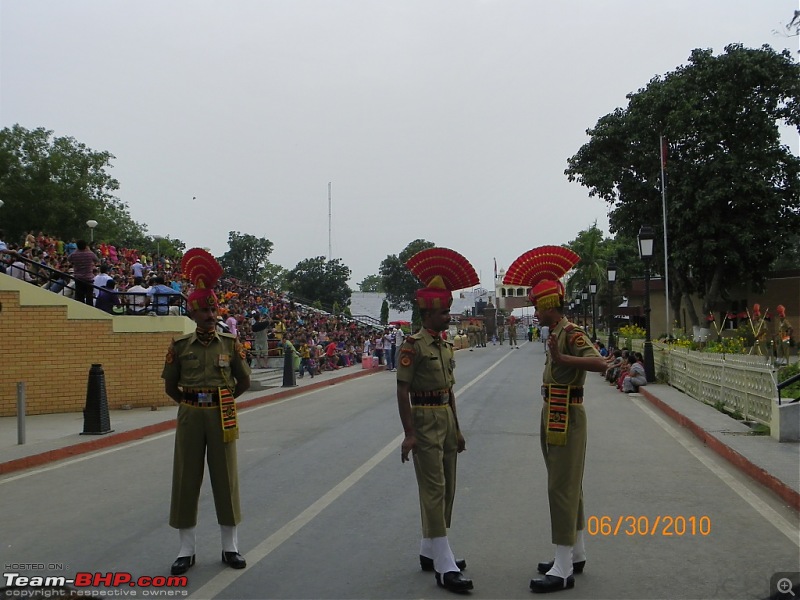 Golden Temple - Jalianwala Bagh - Wagah Border-100_0638.jpg